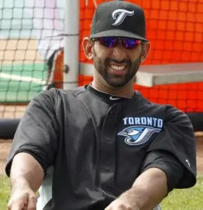 José Bautista adquiere un equipo fútbol en EU