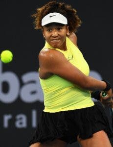 Naomi Osaka vence tras 15 meses fuera