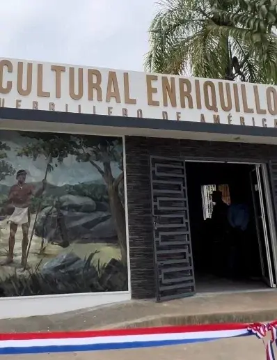 Fomcae abre centro cultural Enriquillo