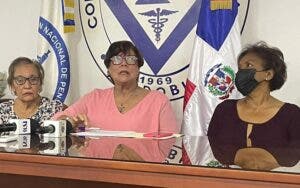 Bioanalistas llaman Abinader a revisar y subir pensiones