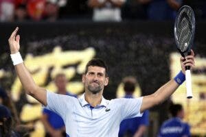 Djokovic deja a cero en los primeros dos sets a Mannarino para estar en cuartos