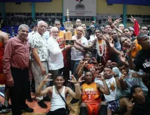 El Caliche, de Cristo Rey, gana clásico baloncesto Boyón Domínguez