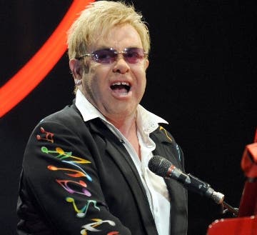 Elton John se  gana un premio Emmy