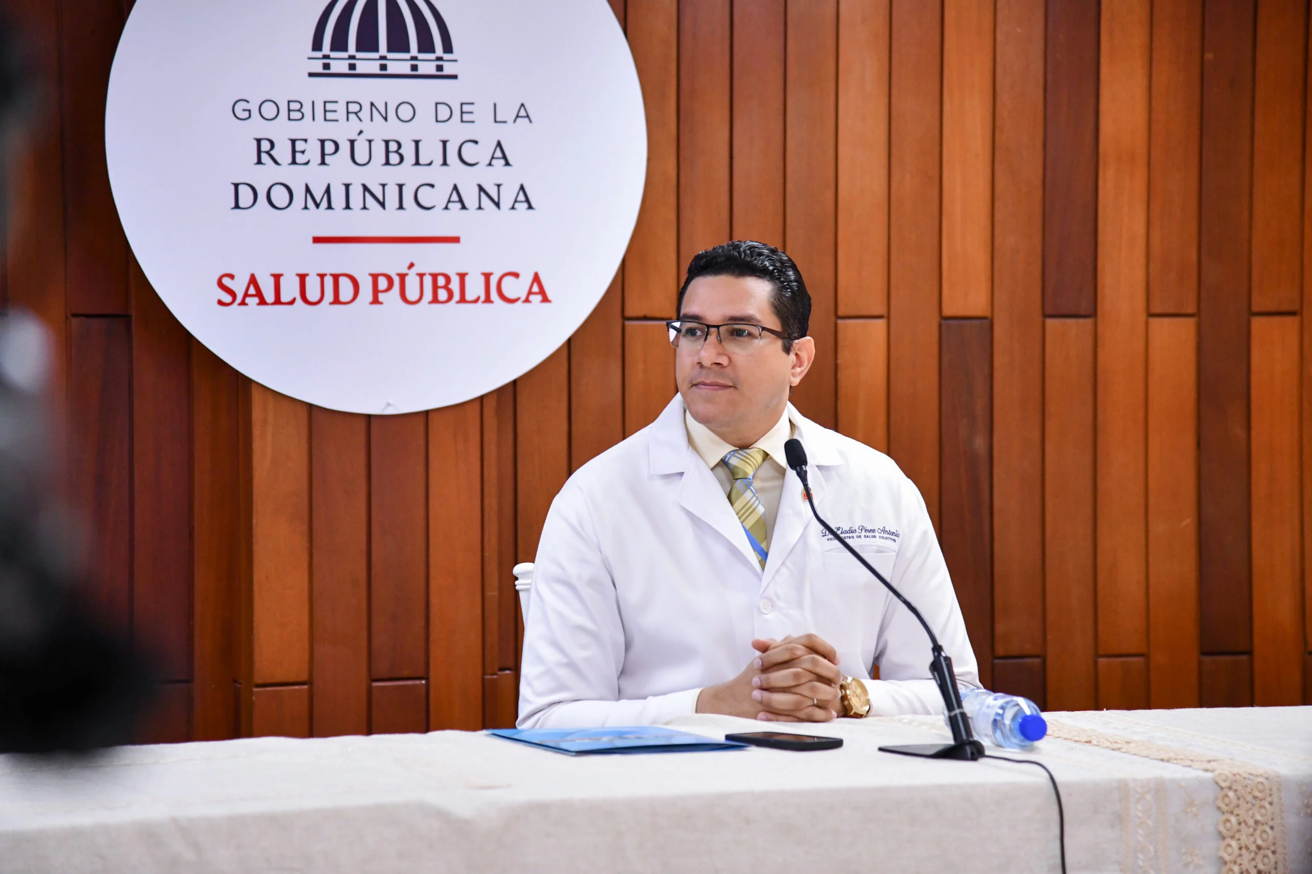 Salud Pública asegura tiene medicamentos e insumos para tratar casos de COVID