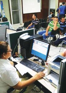 Sectores ven necesario actualizar ley trabajo