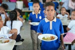 INABIE distribuyó más de 954.6 millones de raciones alimenticias durante el 2023