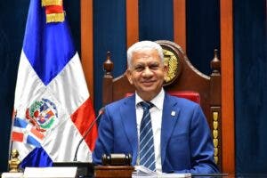 Presidente del Senado felicita a Adrián Beltré por su ingreso a Cooperstown