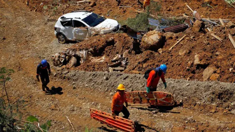 Deslave en Colombia deja al menos 33 muertos, entre ellos varios niños