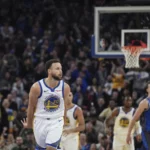 Curry anota 36 puntos y los Warriors superan al Magic