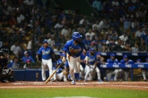 Licey aplasta a Estrellas y consolida segundo lugar