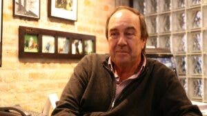 Nando Parrado luego de tres días en coma, perder parte de su familia en el avión, caminó 10 días por la montaña congelada para pedir rescate