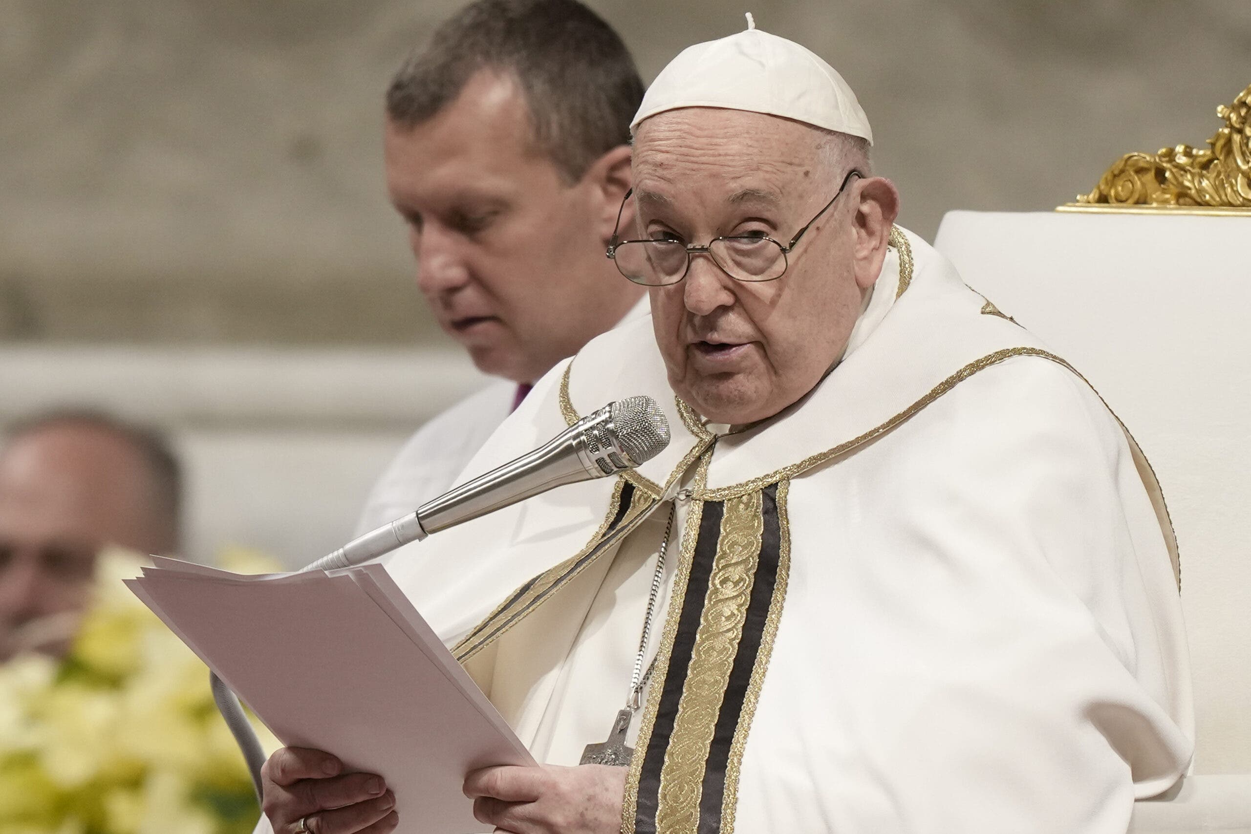 El papa pide unidad en la iglesia en la misa de Reyes Magos- “ideologías no, vocación sí»