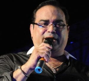 Gilberto Santa Rosa llena de salsa a colombianos