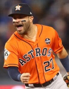 José Altuve se convierte en segunda base mejor pagado