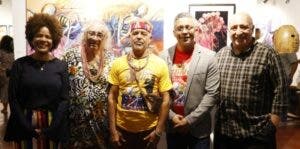 La apertura de “Acicalado Expocarnaval XVII, 2024” en Casa Teatro