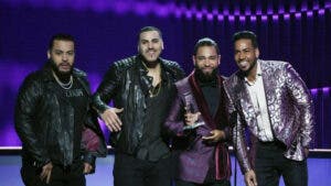 Romeo Santos anuncia gira ‘Cerrando Ciclos’ con el grupo Aventura