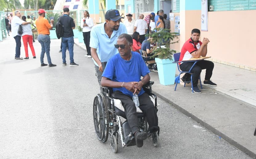 Discapacitados siguen encontrando barreras