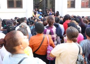 Jornadas de cirugía atrae a centenares