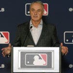 Rob Manfred asegura existe posibilidad de montar más juegos de Grandes Ligas en RD