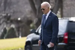 El fiscal concluye que Biden retuvo intencionadamente documentos pero no lo imputará