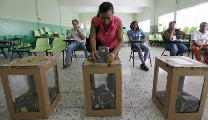 Autoridades electorales dominicanas ultiman los preparativos para los comicios del domingo