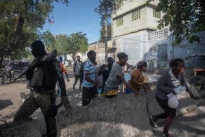 Una veintena de heridos en Haití en una nueva jornada sangrienta a manos de bandas armadas