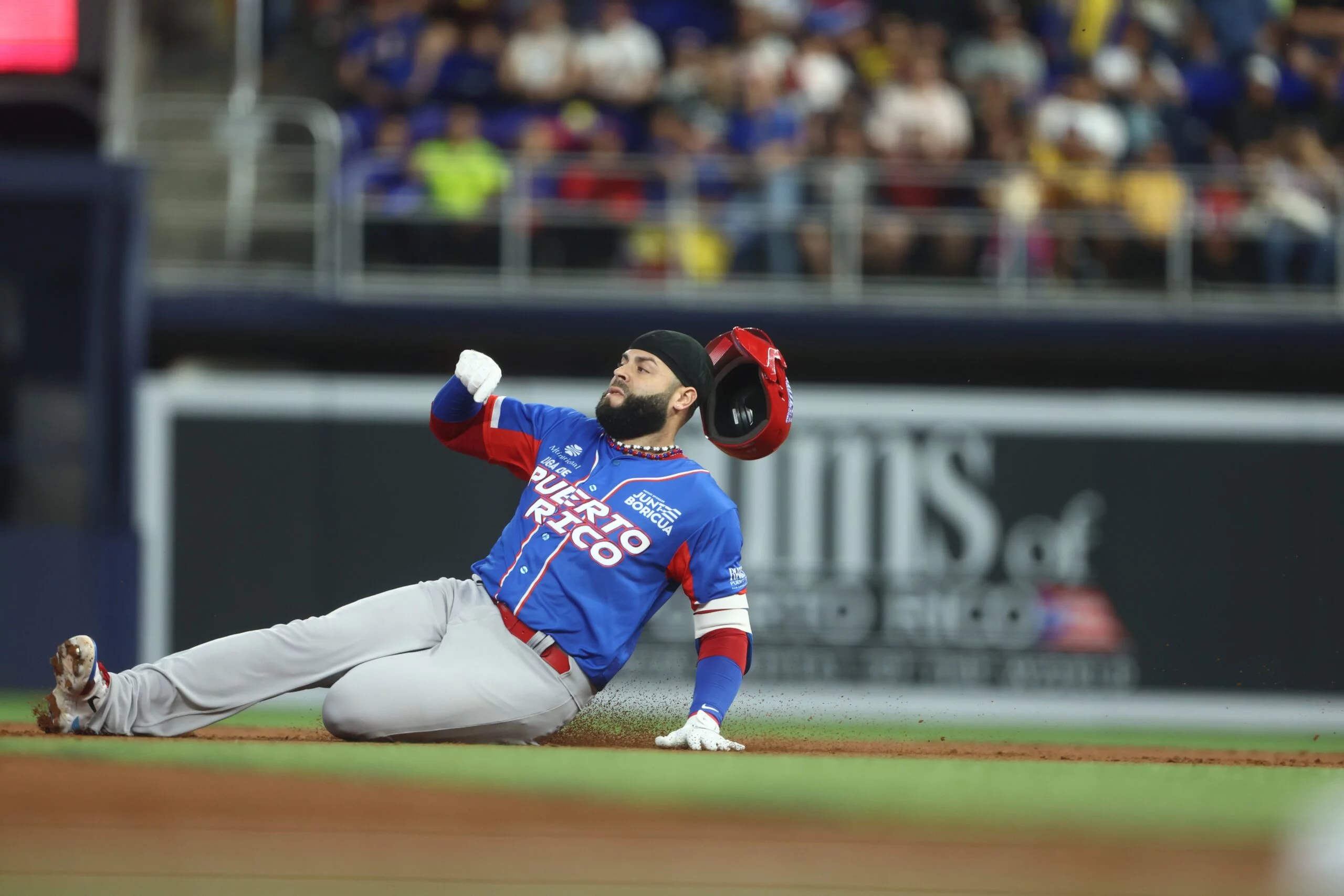 Puerto Rico quiebra invicto a Venezuela en Serie del Caribe