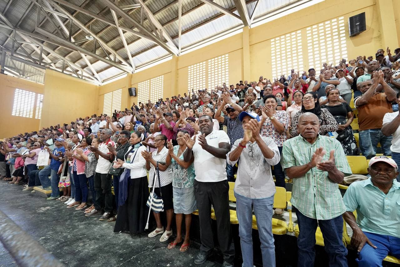 Más de dos mil familias serán beneficiados con títulos de propiedad en Monte Plata