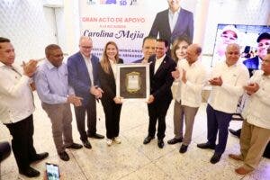 Comerciantes Dominicanos de Avanzada con Abinader da su respaldo a la alcaldesa Carolina Mejía