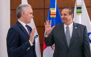 Ministro de Salud asume vicepresidencia del Consejo Nacional de la Seguridad Social