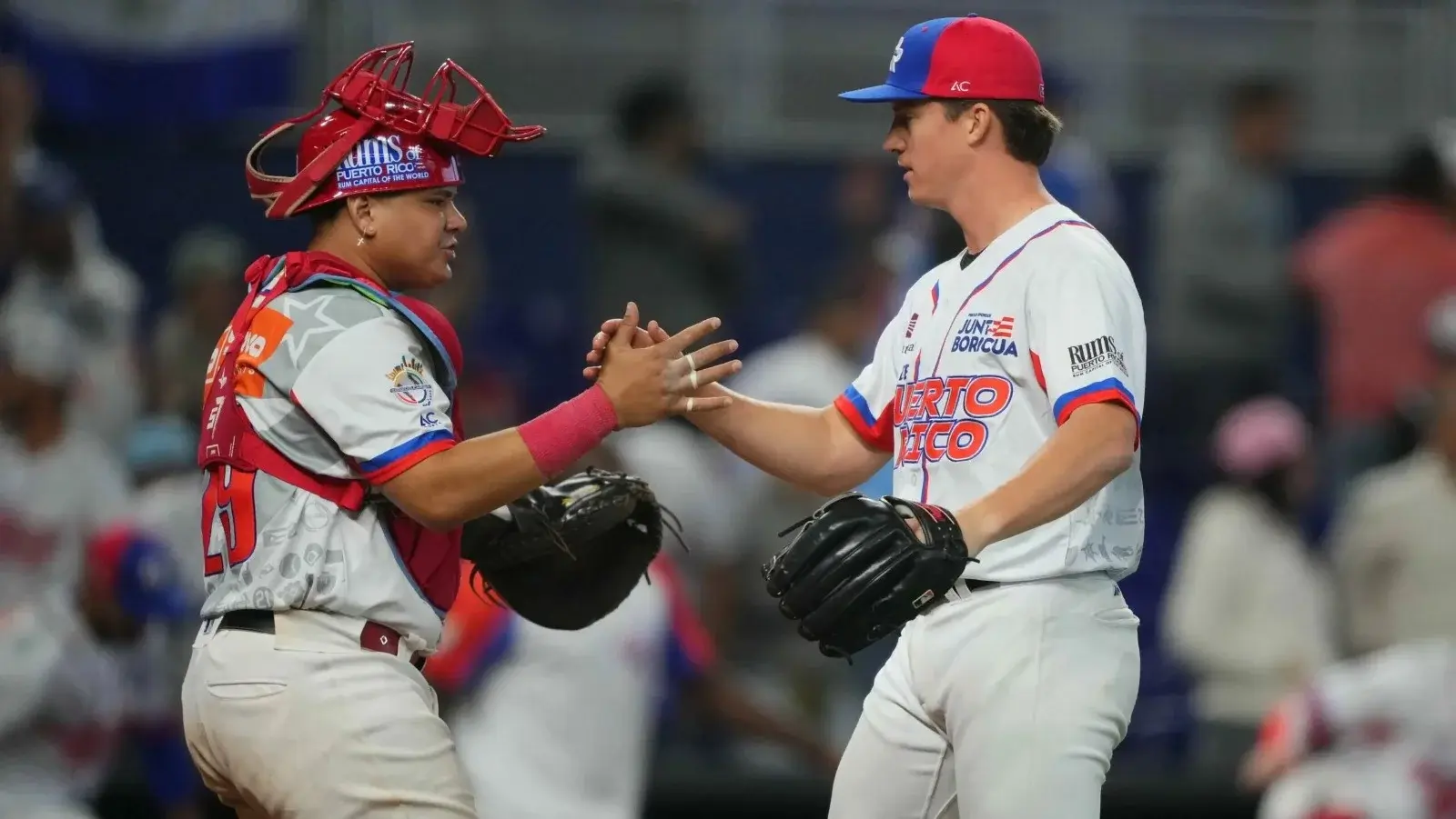 Puerto Rico se alza ante México con su segunda victoria en la Serie del Caribe 2024