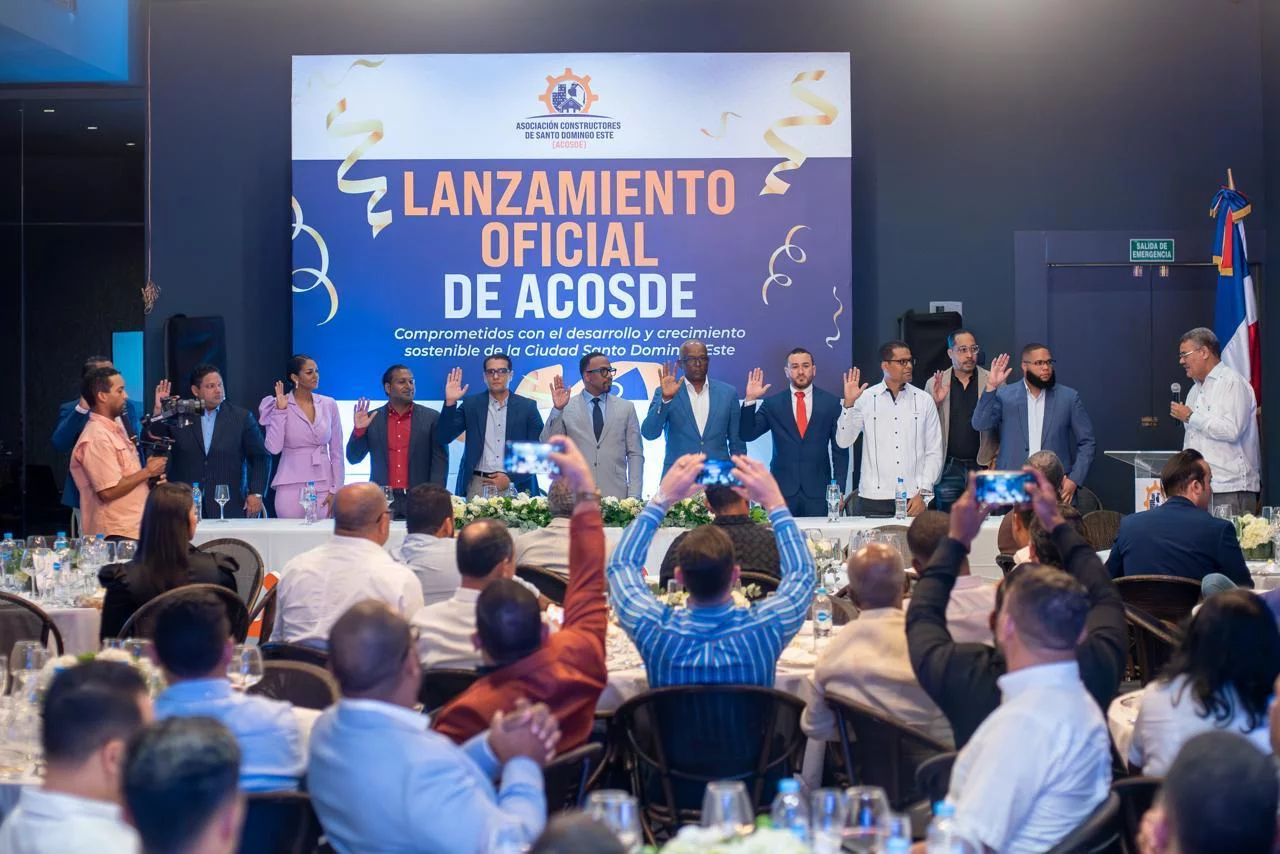 Presentan la Asociación de Constructoras de Santo Domingo Este