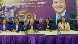 Concluye reunión del CP del PLD; Mariotti afirma están «revitalizados y con pilas nuevas» con miras a mayo