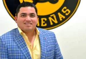 Ángel Ovalles, reconocido como Ejecutivo del Año de la Lidom