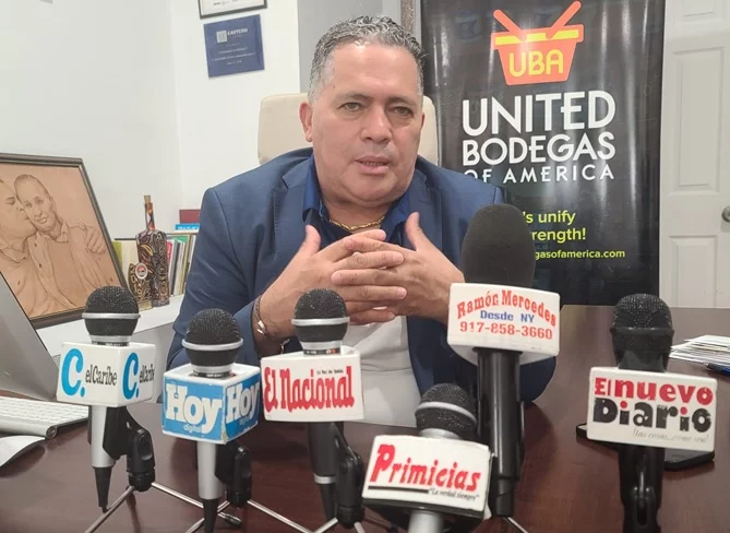 US$15 mil de recompensa por informes ladrones robaron US$110 mil en dos bodegas dominicanas en El Bronx