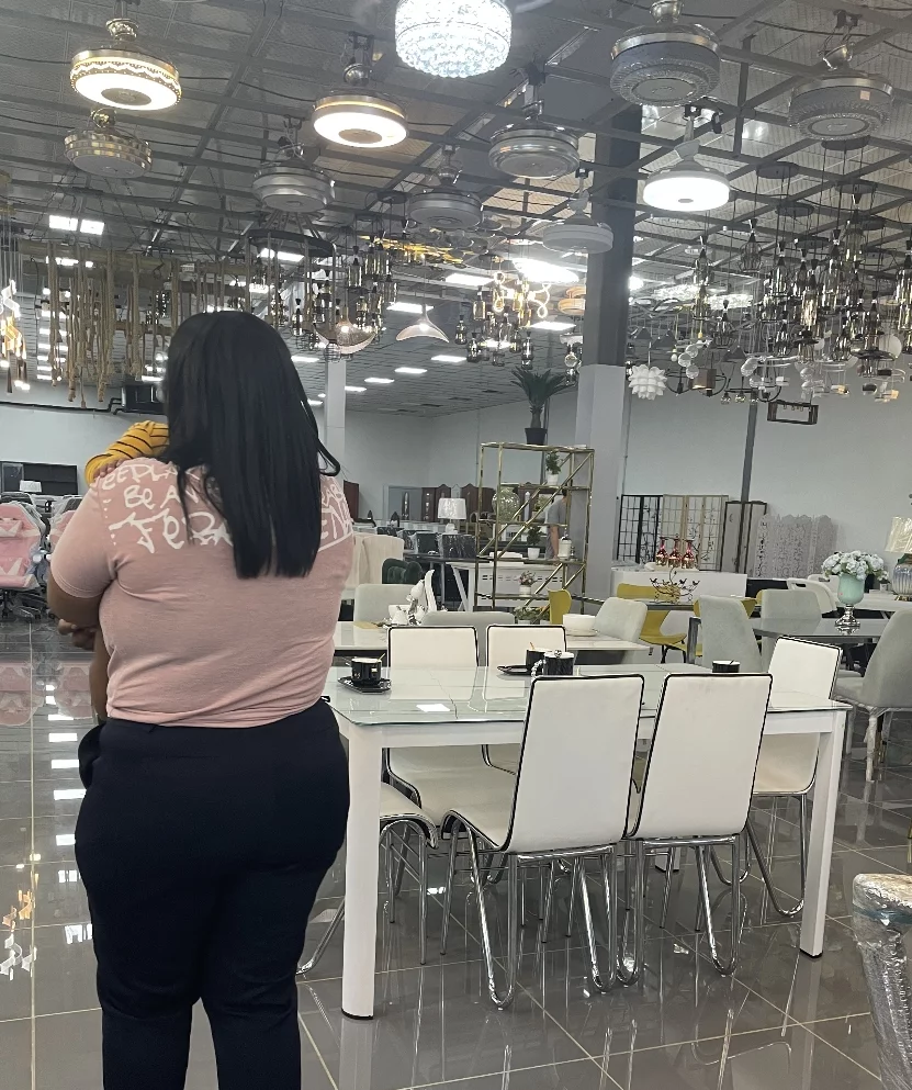 En la Duarte solo quedan 7 comercios dominicanos; los chinos se han quedado con todo