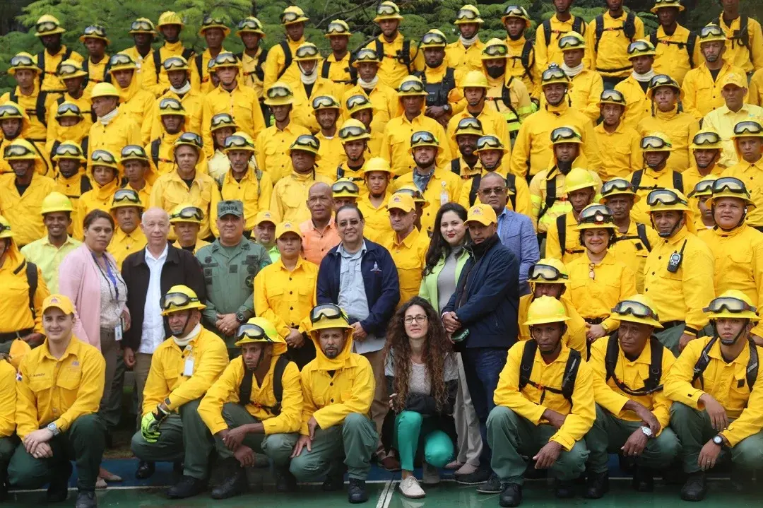 Ministerio de Medio Ambiente llama a la ciudadanía a prevenir los incendios forestales