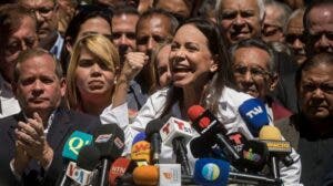 Coalición antichavista exige a la Fiscalía investigar ataque contra María Corina Machado