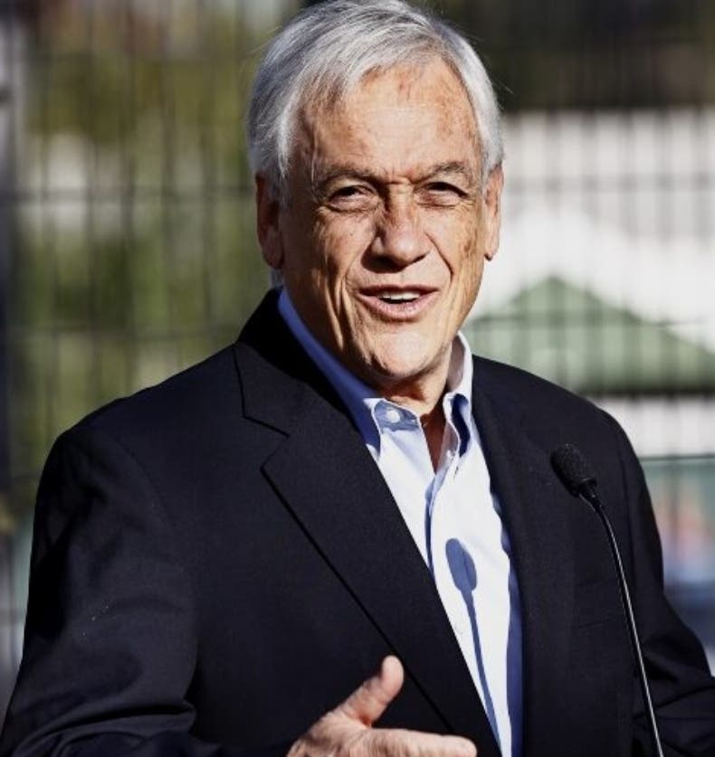 Piñera recibe los honores de Estado en Chile