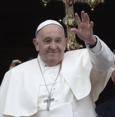 El papa alerta contra los vientos de la guerra