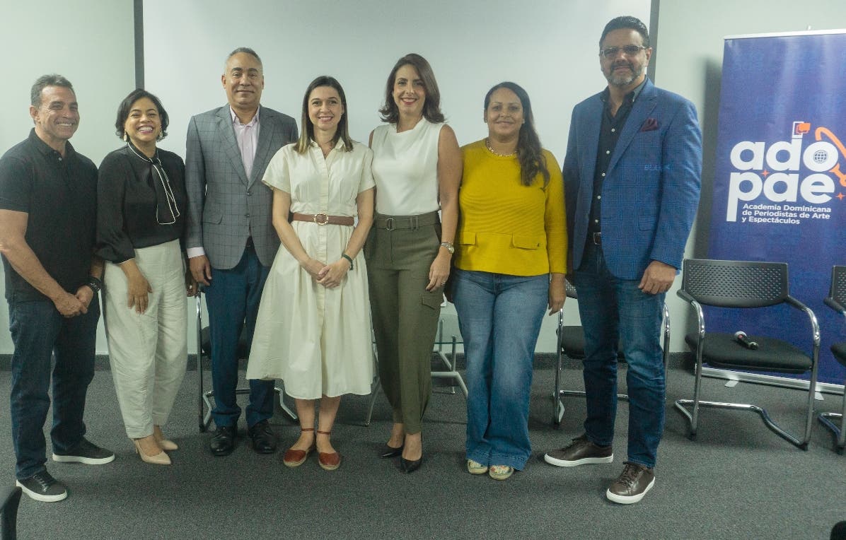 Expertos hablan logros ley de cine en taller de Adopae