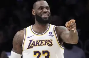 LeBron rompe la barrera de los 40 mil puntos NBA