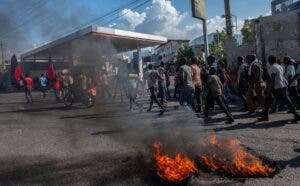 El centro de Puerto Príncipe, en manos de las bandas armadas