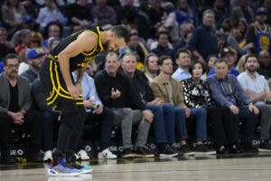 Stephen Curry autorizado para reanudar los entrenamientos el viernes