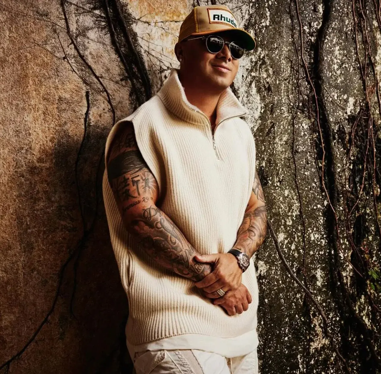 Wisin regresa con un tema de esperanza para los jóvenes