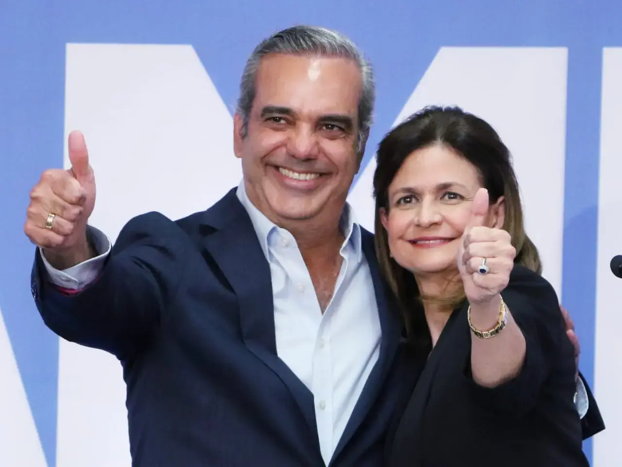 Luis Abinader y Raquel Peña irán por la reelección presidencial en mayo 2024