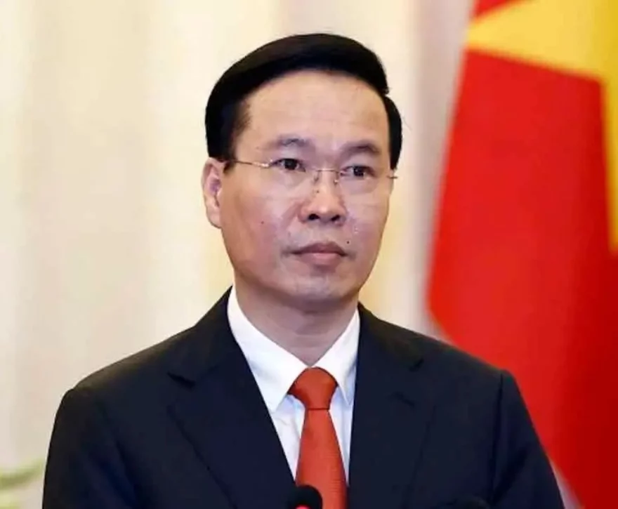 A Vo Van Thuong lo acusaron de  irregularidades.