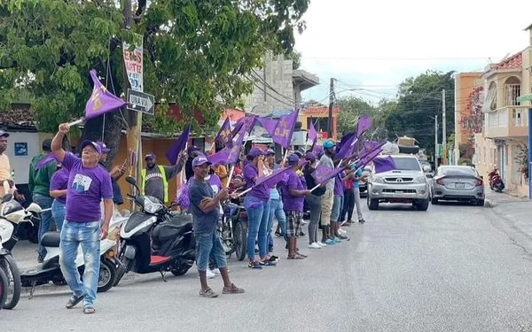 PLD se prepara para realizar toques de banderas este sábado