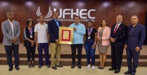 Universidad UFHEC es reconocida por su labor en Juegos Universitarios