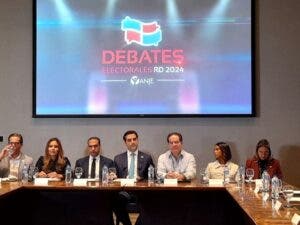 ANJE anuncia los conductores del debate presidencial y congresual